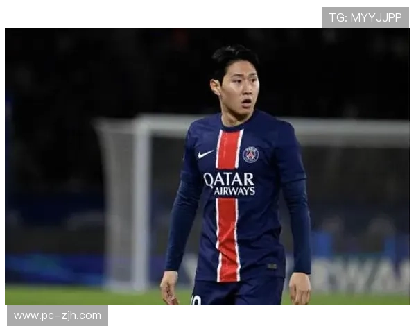 巴黎圣日耳曼球员李刚仁中场被断致快速反击失球,细节失误代价沉重 巴黎圣日耳曼球员李刚仁中场被断致快速反击失球,细节失误代价沉重