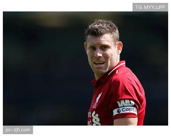 特写：老将米尔纳替补登场，完成个人第650场英超比赛